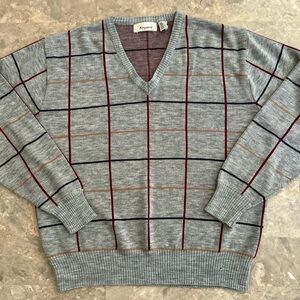 Vintage 1990s Kingsport Gray Plaid V-Neck Knit Sweater Size L 24x25